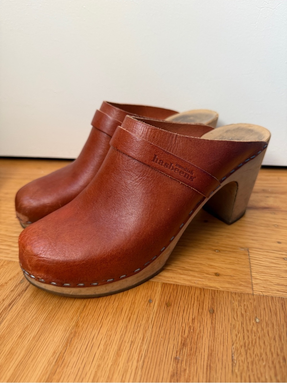 Swedish Hasbeens Women's Brown Leather Clog Mules size 8.5/9 39